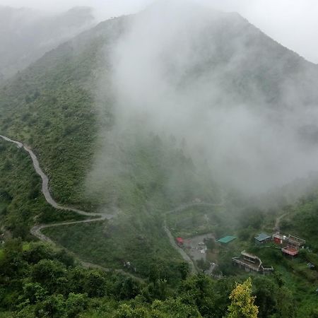 Icebergs Mussoorie - A Boutique Stay And 24 Hrs Roof Top Cafe Dış mekan fotoğraf