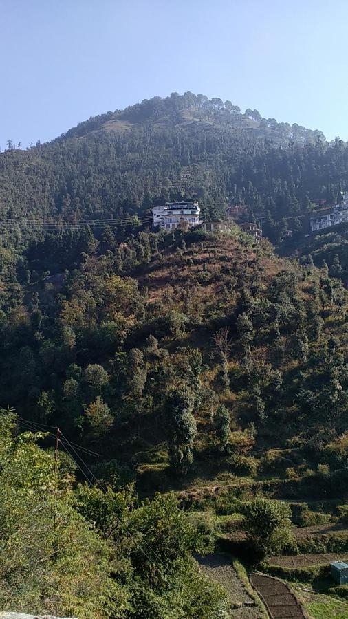 Icebergs Mussoorie - A Boutique Stay And 24 Hrs Roof Top Cafe Dış mekan fotoğraf